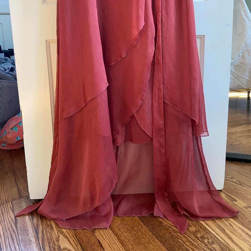 Red Multi-Layer Maxi Dress - Picture 4 of 4